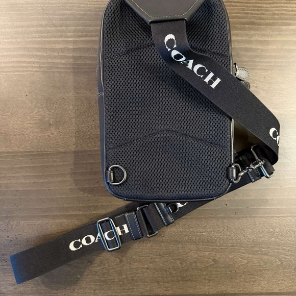 •new• Coach Sullivan Pack in gunmetal chalk multi Signature Canvas - Picture 4 of 9